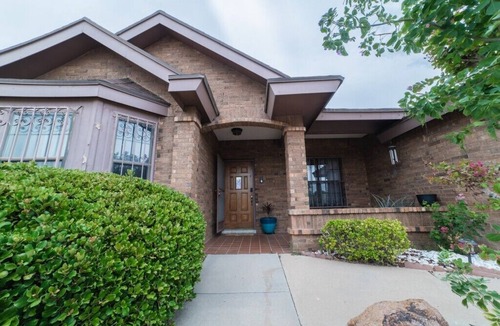 Bandolero - Tarascas House | El paso Home