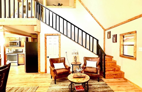 Ruidoso House | Enchanting 2-bedroom house with WiFi in Ruidoso
