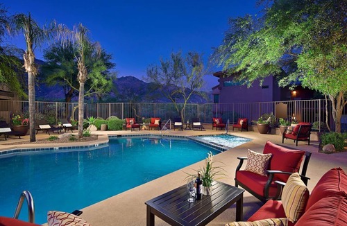 Tucson Condo | Enjoy the View of the Mystic Catalina Mountains in this large 2nd floor