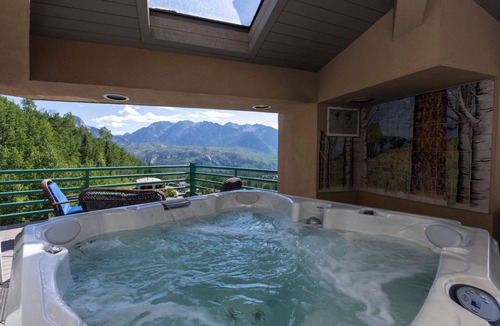 Purgatory Condo | Eolus Ski-in/Ski-Out Condo w/private hot tub/deck and Awesome Mountain Views