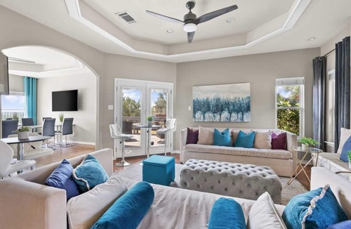 Cardinal Hills House | Exceptional Lake Travis Estate w Pool