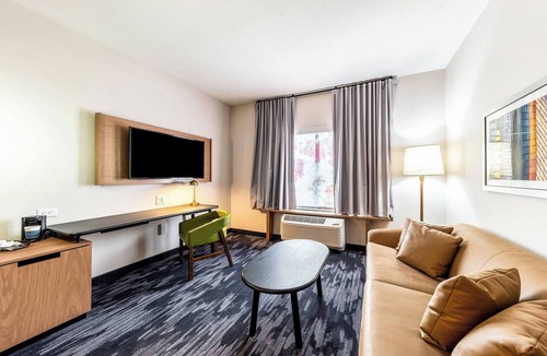Gainesville Hotel | Fairfield Inn & Suites by Marriott Gainesville I-35