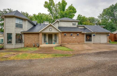 Lake Dallas House | Families Welcome! Texas Home Near Lewisville Lake