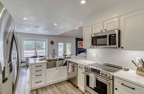 West Oak Hill House | Family-Friendly 3BR | Private Pool & BBQ in Austin