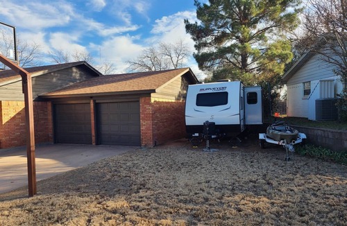 Sweetwater House | Family-friendly & in a great neighborhood! 3 minutes the Nolan County Coliseum!