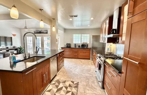 Richland Hills House | Family Fun! Hot tub, Pool, Billiards, Gazeb