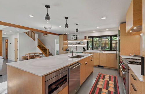 Trimble House | Family Mountain Retreat | Fireplace Home