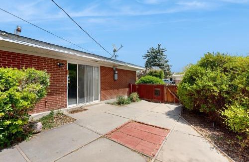 Farmington House | Farmington Family Home w/Private Patio