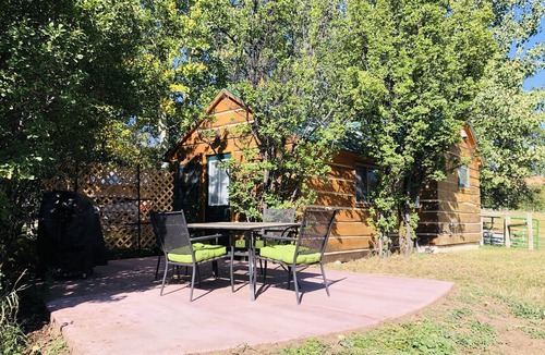 Durango Cottage | Florida River Valley farm living only 5 miles to downtown