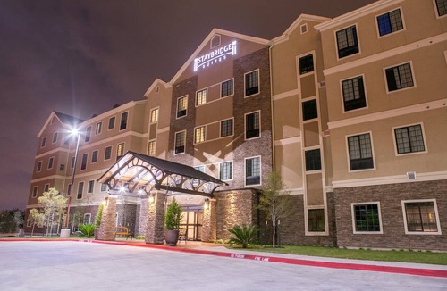 McNeil Apartment | Free Breakfast + 24 Hour Business Center + Outdoor Pool | Perfect for Business Travelers!