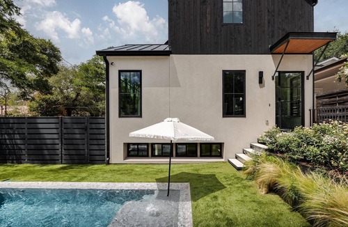 Westfield House | Furnished Modern Luxury Retreat