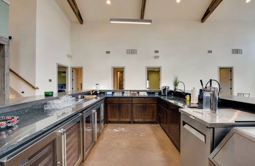 Elmo House | Game Room, Fireplaces, On-Site Lake! Kaufman Home
