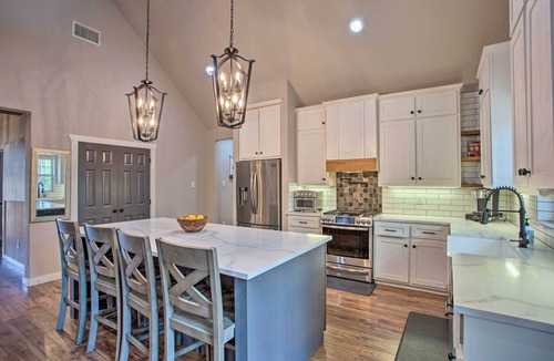 Quinlan House | Game Room + Lake Tawakoni Access: Family Getaway!