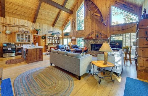 Columbine Lake Cottage | Game Room + Views: Cabin Near Purgatory Resort!