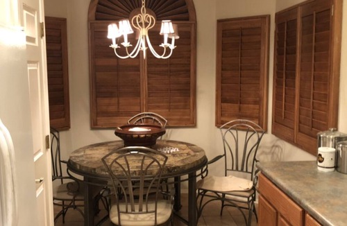 Tucson House | Gated and Tranquil Villa in the center of town