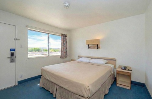Polvadera Hotel | Gazelle Stay By Hotel O Socorro