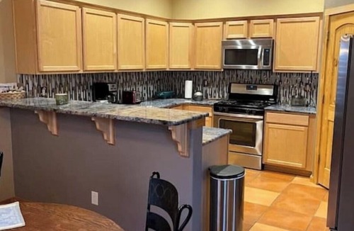 Elephant Butte House | Golfers Paradise - free round of golf for 2 included.