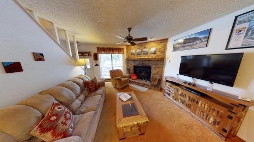 Red River Apartment | Grandview #10 Townhouse