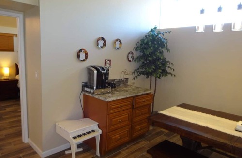 Flowing Wells House | Great conveniently located home. Near mall and many restaurants.