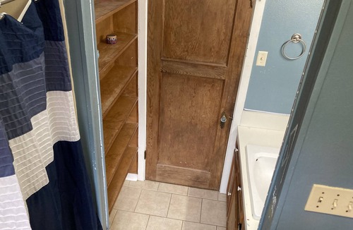 Central House | Great quiet place with one bedroom choices of a twin or full size bed.