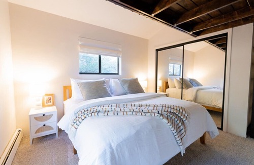 Northeast Heights House | Hacienda Bella: Stunning Views & Winter Hot Tub