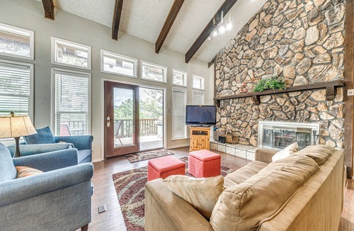 Ruidoso House | Half-Mi to Midtown: Family Retreat w/Mtn Views!