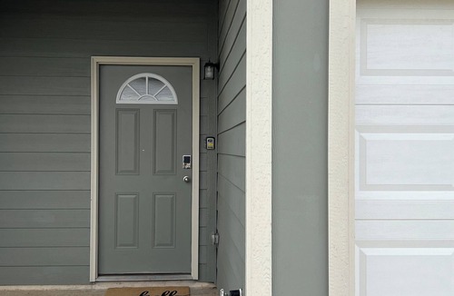North San Antonio - SAT Apartment | [HB101] Family Friendly & Clean 3BR near JBSA Randolph AFB