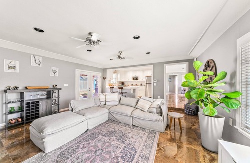 Houston Heights House | Heights Haven, 3-bedroom house with a backyard and access to bike and hike trail