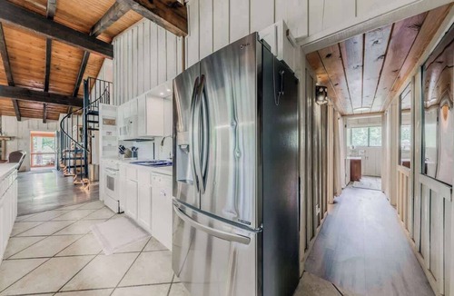 Alto Cabin | Hidden Buffalo Lodge | Sleeps 13 w/Kid's Loft!