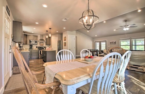 Oatmeal House | Hidden Treasure Hill Country Villa