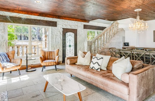Hudson Bend House | High-End Lake Travis Retreat on 2 Acres | Pool, Ping-Pong & Lake Access