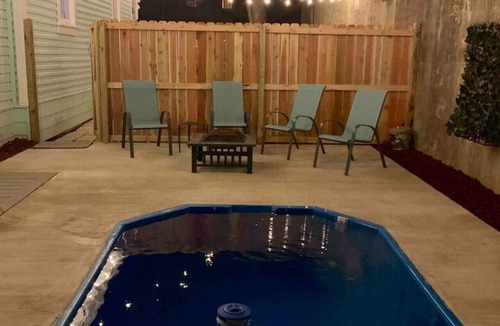 Southtown House | Historic home with heated lounge pool: Walk to downtown San Antonio & Alamodome!