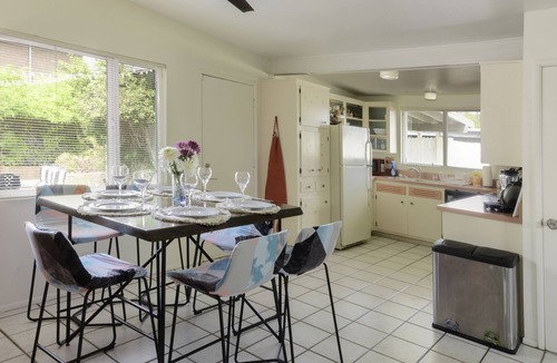 Tucson House | Home+Breakfast Food+Hot Tub+KOI Pond+gr8 4 BIG Groups