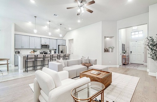 White Settlement House | Home Sweet 'Holy Cow, Is This Really a Rental?' Home