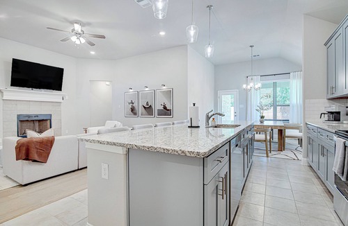 White Settlement House | Home Sweet 'Holy Cow, Is This Really a Rental?' Home