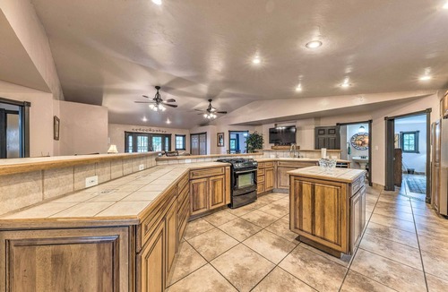Alto Cabin | Hot Tub & Mtn Views! 'Casa Ruidoso' Cabin