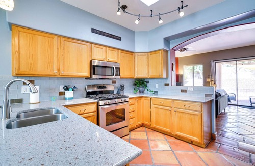 Oro Valley House | Hot Tub & Patio! Luxury Tucson Retreat