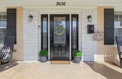 Fort Worth Cultural District House | Hot Tub | Steps to Dickies Arena | Private Parking