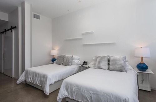 Fort Worth Hotel | Hotel Revel