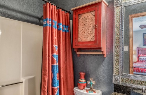 Alto Cabin | Hummingbird Oasis, 3 Bedroom, 3 Baths, Hot Tub, Sleeps 6, AC, TV's