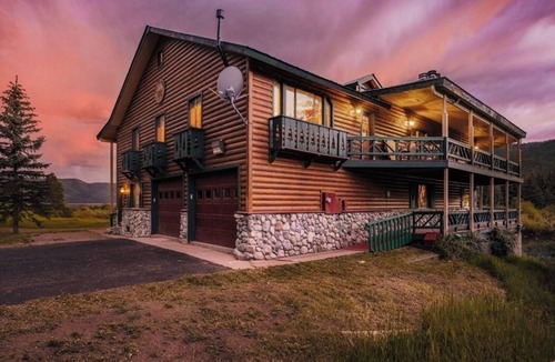 Bayfield House | Iconic 4 BR 5 Ba Log Chateau on Vallecito River & Lake, 12,000 to 14,000 Mtns.