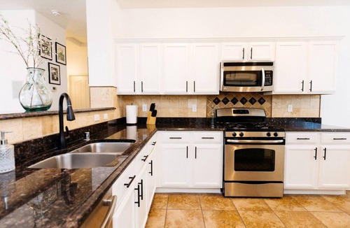 Biggs Field House | Industrial Desert Oasis 3 BDR Home