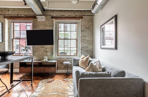 Central Business District Hotel | Ironworks Retreat in the Heart of New Orleans