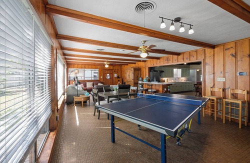Clifton House | J's Place on Lake Whitney