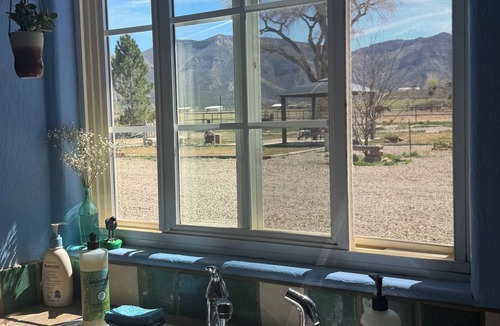Cortez Cottage | Jill's place is Cozy 2 bedroom cottage on a quiet dead end road, near Cortez.