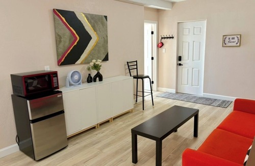 North Albuquerque Acres House | Kids Friendly 3b Suite Pool Mountain View Near Balloon Fiesta Park and Tramway
