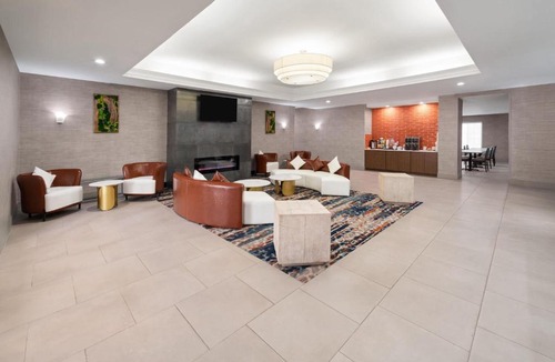 Ruidoso Downs Hotel | La Quinta by Wyndham Ruidoso Downs