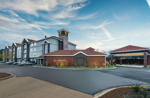 Shreveport Hotel | La Quinta Inn & Suites by Wyndham Shreveport Airport