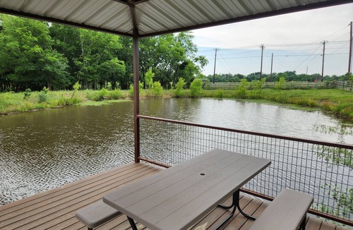 Point House | Lake Tawakoni Retreat A charming country side getaway.