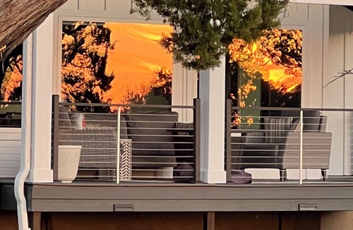 Temple House | LAKE THERAPY- Cozy Lakeside with Beautiful Sunsets! 5star reviews on other sites